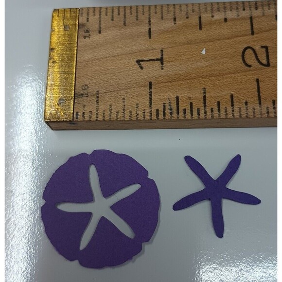 Martha Stewart 2 in 1 Sand Dollar & Starfish Paper Punch - Picture 3 of 3